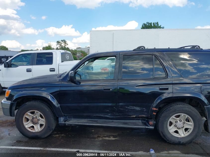 2002 Toyota 4Runner Sr5 V6 VIN: JT3GN86R920225688 Lot: 39628918