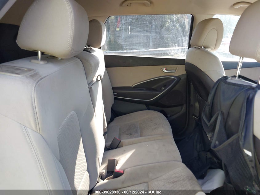 2016 Hyundai Santa Fe Se VIN: KM8SMDHF5GU151993 Lot: 39628930