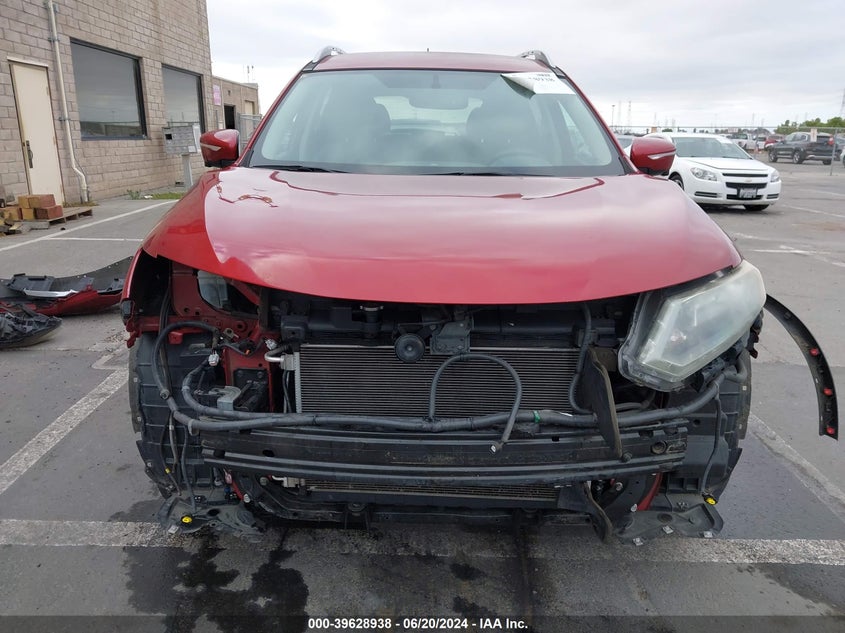 2015 Nissan Rogue Sv VIN: 5N1AT2MK1FC870720 Lot: 39628938