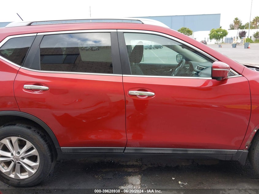 2015 Nissan Rogue Sv VIN: 5N1AT2MK1FC870720 Lot: 39628938
