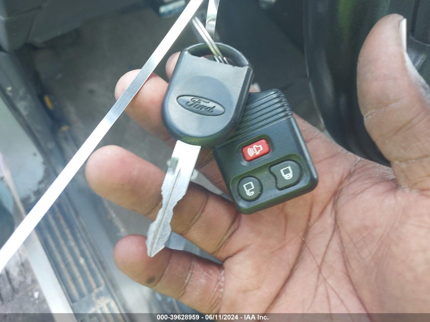 2011 Ford Ranger Super Cab VIN: 1FTKR4FE0BPA12507 Lot: 39628959