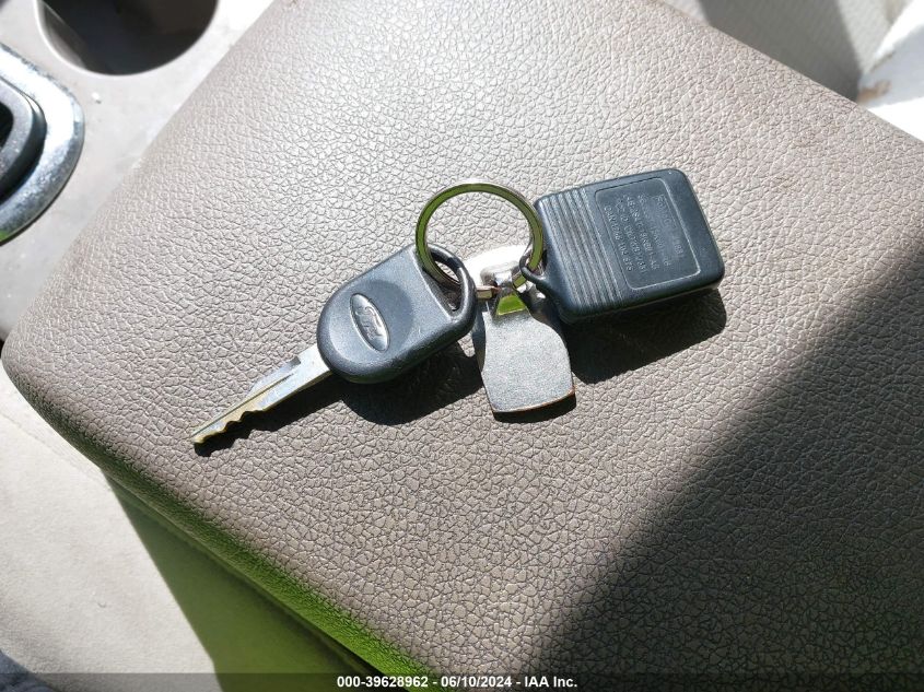 2007 Ford Explorer Sport Trac Xlt VIN: 1FMEU51K07UA17323 Lot: 39628962