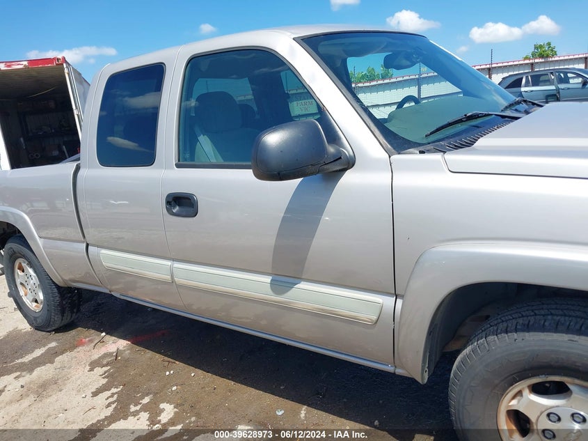 2004 Chevrolet Silverado 1500 Z71 VIN: 1GCEK19T84E331095 Lot: 39628973