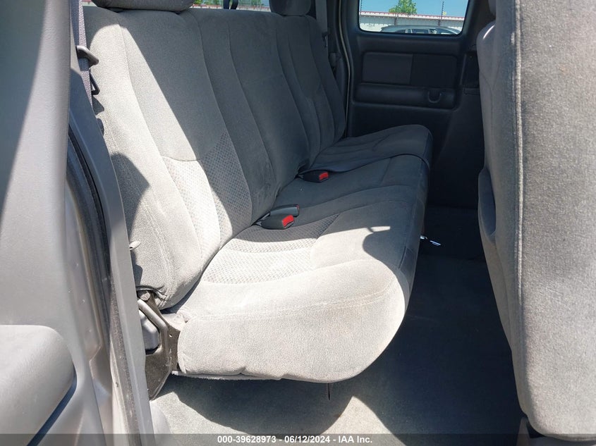 2004 Chevrolet Silverado 1500 Z71 VIN: 1GCEK19T84E331095 Lot: 39628973