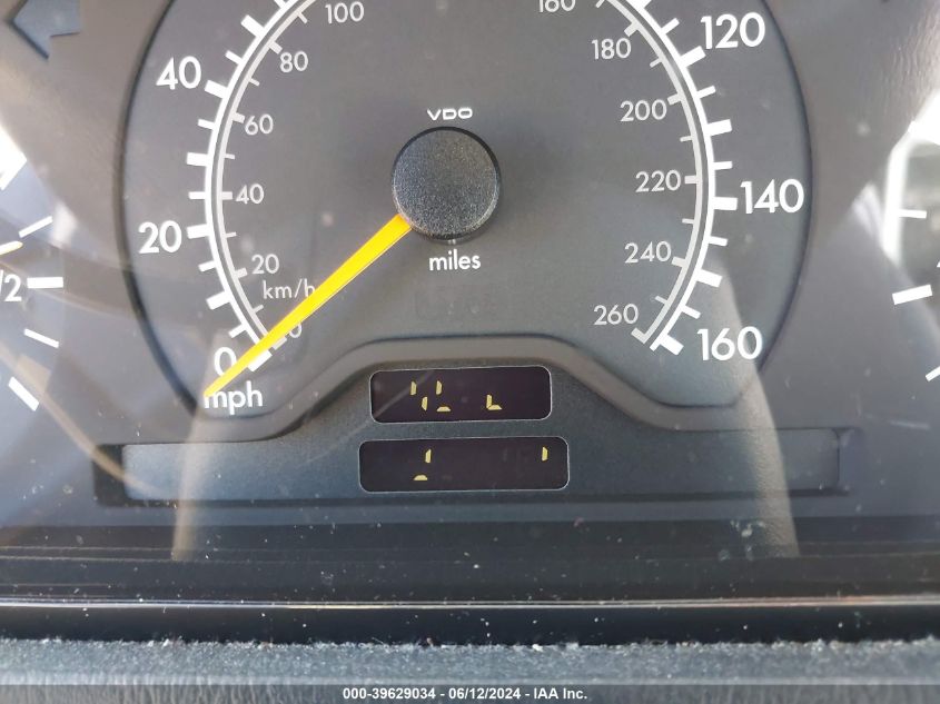 1998 Mercedes-Benz C 230 VIN: WDBHA23G7WA577758 Lot: 39629034