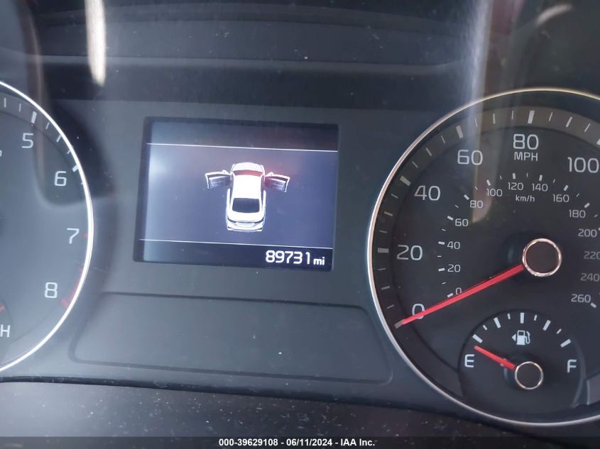 2019 Kia Forte Lxs VIN: 3KPF24AD2KE049613 Lot: 39629108