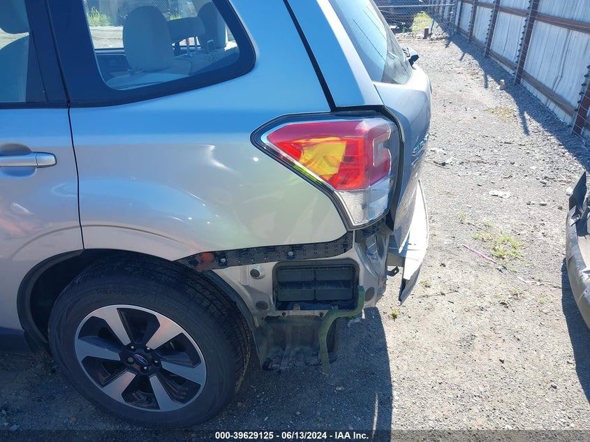 2018 Subaru Forester 2.5I VIN: JF2SJABC3JH549750 Lot: 39629125