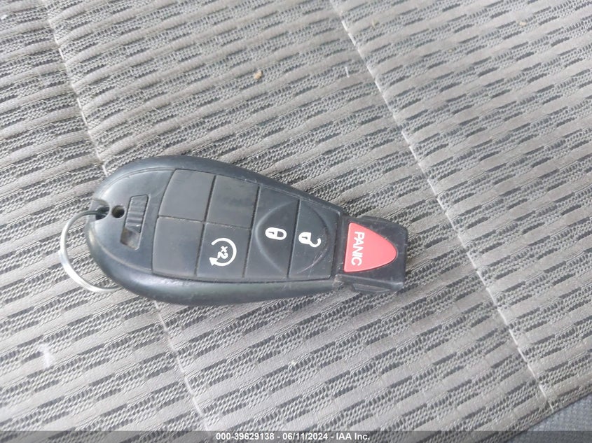 2009 Dodge Ram 1500 Slt/Sport/Trx VIN: 1D3HV18TX9S702506 Lot: 39629138