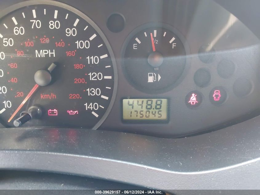 2005 Ford Focus Zx3 VIN: 3FAFP31N05R157526 Lot: 39629157