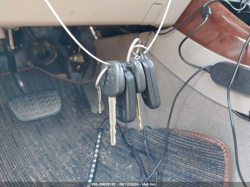 2003 Toyota Camry Xle VIN: 4T1BE32K73U750885 Lot: 39629181