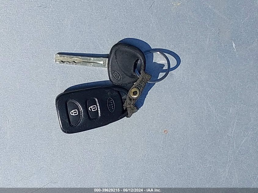 2013 Kia Sorento Lx VIN: 5XYKT3A6XDG353656 Lot: 39629215