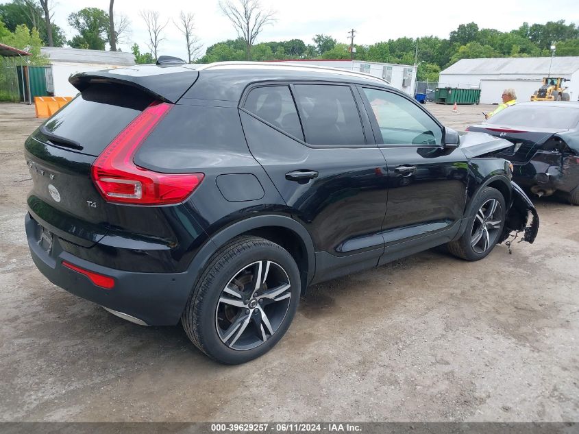 2019 Volvo Xc40 T4 Momentum VIN: YV4AC2HK8K2129461 Lot: 39629257