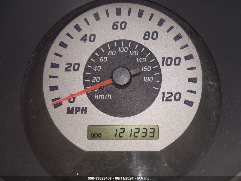 2004 Nissan Xterra Xe VIN: 5N1ED28Y24C608876 Lot: 39629437