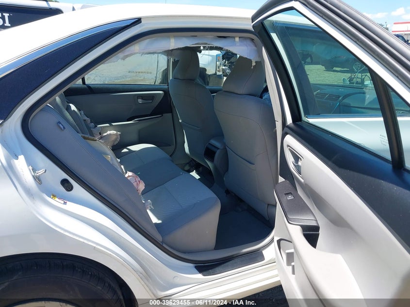 2015 Toyota Camry Le VIN: 4T1BF1FK4FU972364 Lot: 39629455