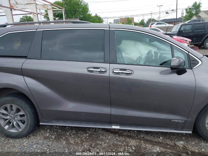 2021 Toyota Sienna Xle VIN: 5TDJSKFC2MS026100 Lot: 39629473