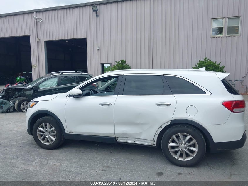 2018 Kia Sorento 2.4L Lx VIN: 5XYPGDA32JG432336 Lot: 39629519