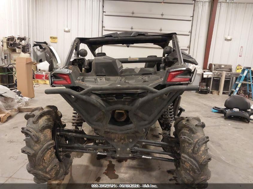 2019 Can-Am Maverick X3 X Ds Turbo R VIN: 3JBVDAW45KK001752 Lot: 39629525