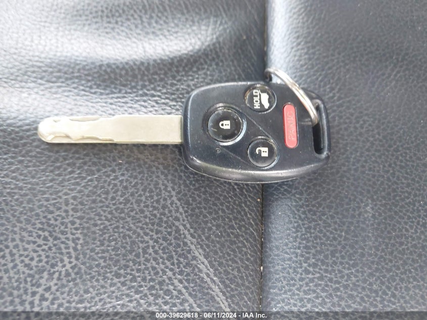 2015 Honda Pilot Touring VIN: 5FNYF3H97FB034890 Lot: 39629618