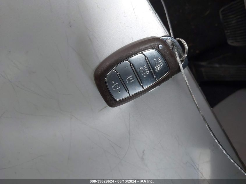 2018 Hyundai Tucson Value VIN: KM8J3CA25JU726956 Lot: 39629624