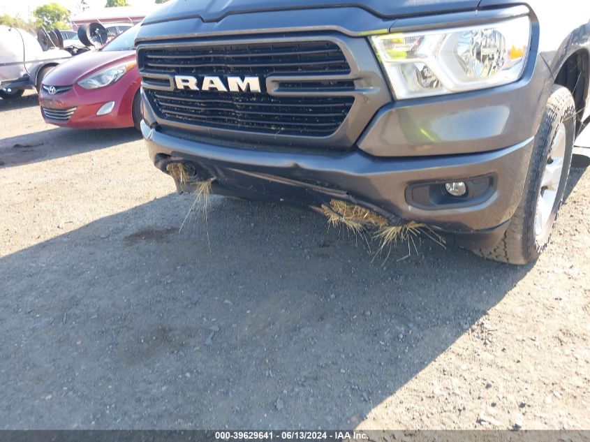 2019 Ram 1500 Big Horn/Lone Star 4X4 5'7 Box VIN: 1C6SRFFT1KN812407 Lot: 39629641