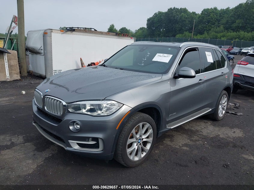 2018 BMW X5 XDRIVE35I VIN: 5UXKR0C56J0X88837