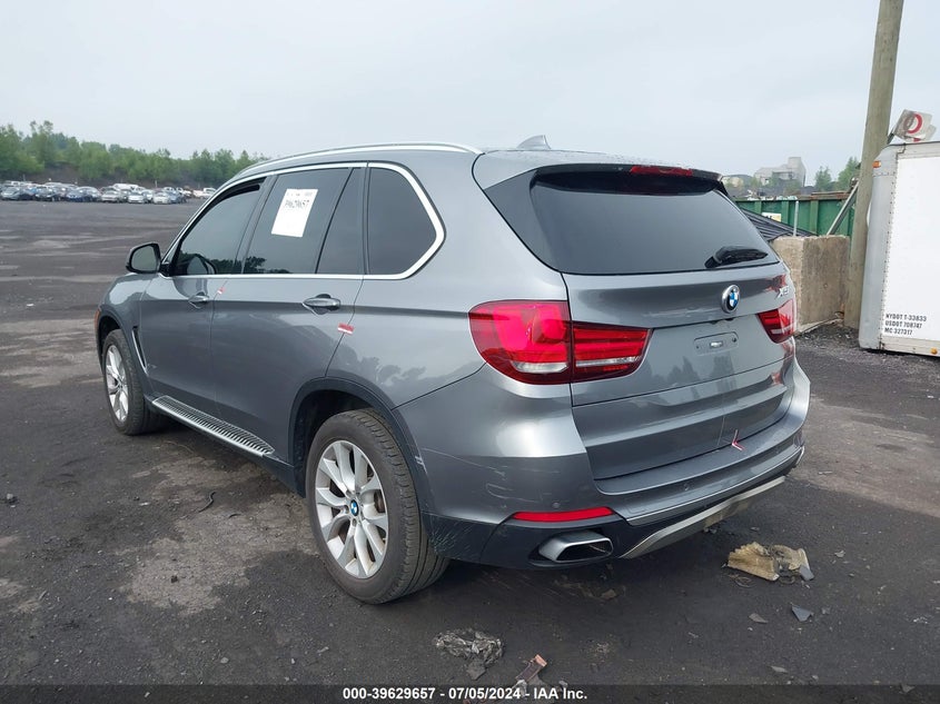 2018 BMW X5 XDRIVE35I VIN: 5UXKR0C56J0X88837