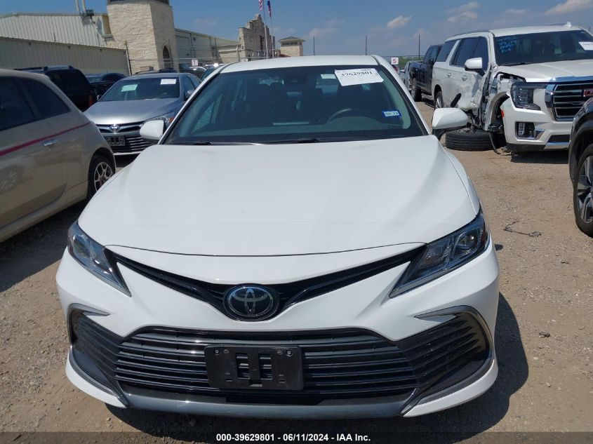 4T1C11AKXNU045880 2022 Toyota Camry Le