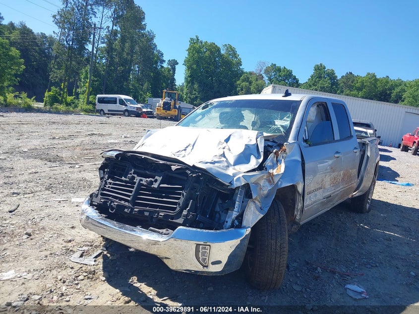 2018 Chevrolet Silverado 1500 1Lt VIN: 2GCRCREC1J1113855 Lot: 39629891