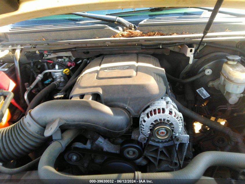 2007 Chevrolet Tahoe Lt VIN: 1GNFK13057R114692 Lot: 39630032