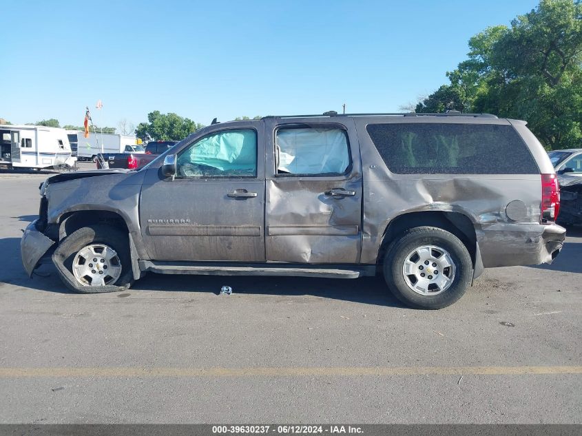 2013 Chevrolet Suburban 1500 Lt VIN: 1GNSKJE78DR189942 Lot: 39630237