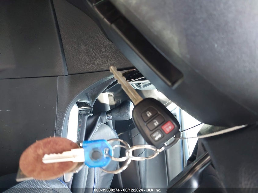 2017 TOYOTA COROLLA L/LE/XLE/SE/XSE - 5YFBURHE8HP737000