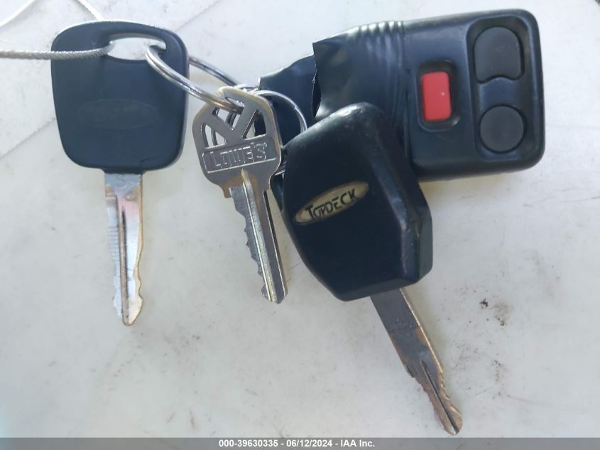 2002 Ford F150 Supercrew VIN: 1FTRW08L62KD085 Lot: 39630335