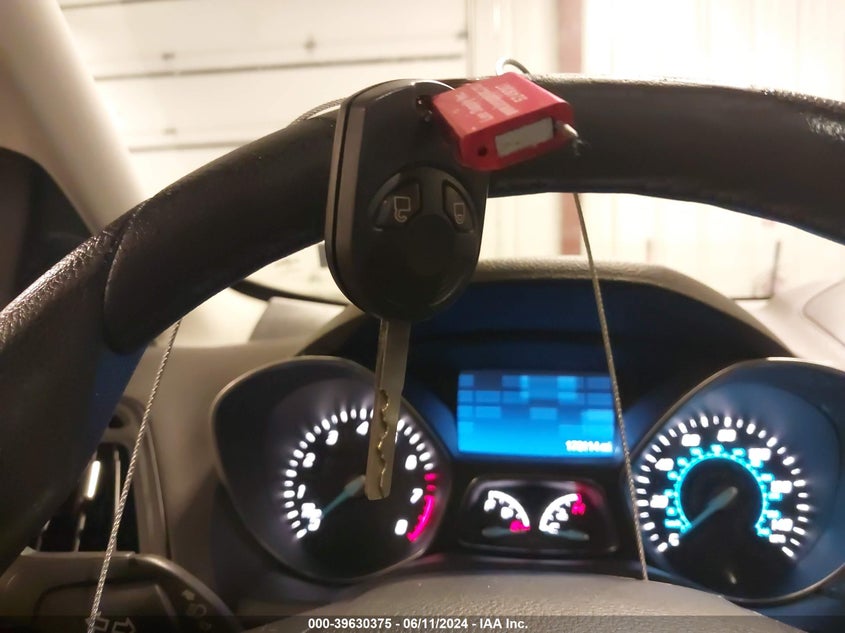 2015 Ford Escape Se VIN: 1FMCU0G7XFUA65407 Lot: 39630375