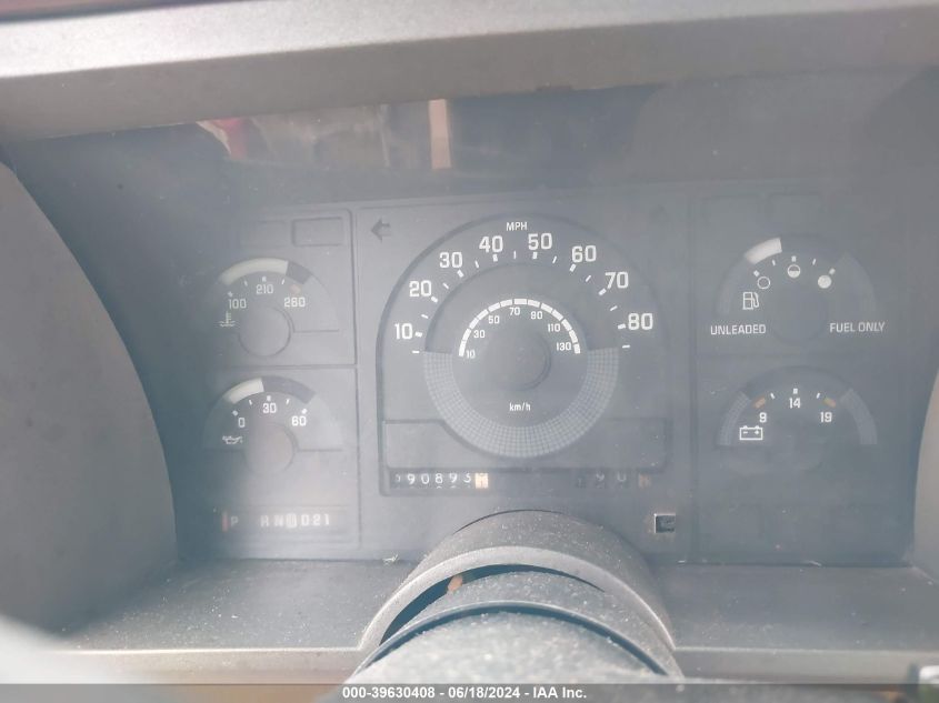 1989 GMC Sierra K1500 VIN: 2GTEK14K8K1559367 Lot: 39630408