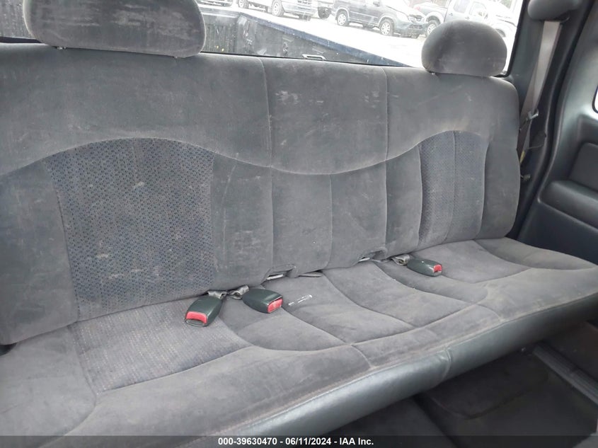 2002 Chevrolet Silverado 1500 Ls VIN: 2GCEC19T221116212 Lot: 39630470