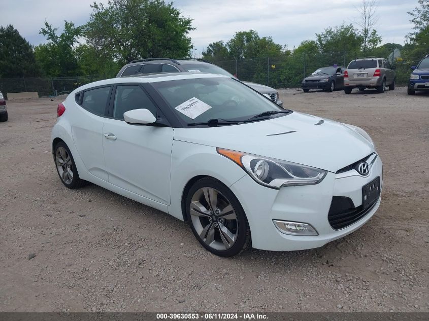 2013 Hyundai Veloster Base W/Black VIN: KMHTC6AD2DU102905 Lot: 39630553