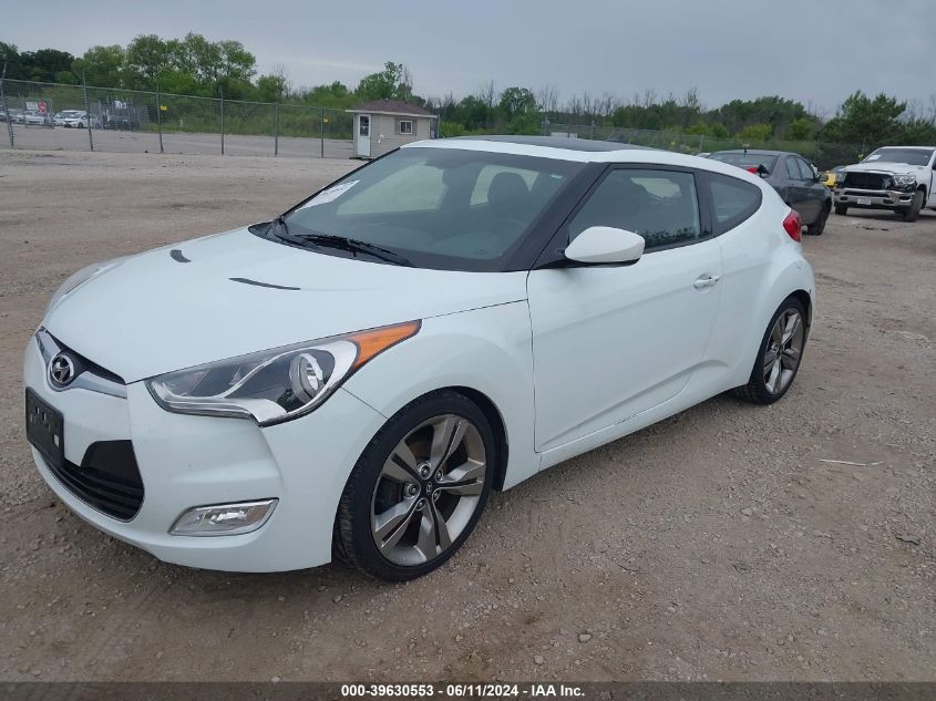 2013 Hyundai Veloster Base W/Black VIN: KMHTC6AD2DU102905 Lot: 39630553