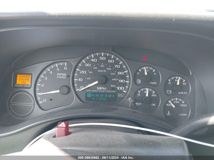 2002 Chevrolet Silverado 2500Hd VIN: 1GCHC29U92E105864 Lot: 39630662