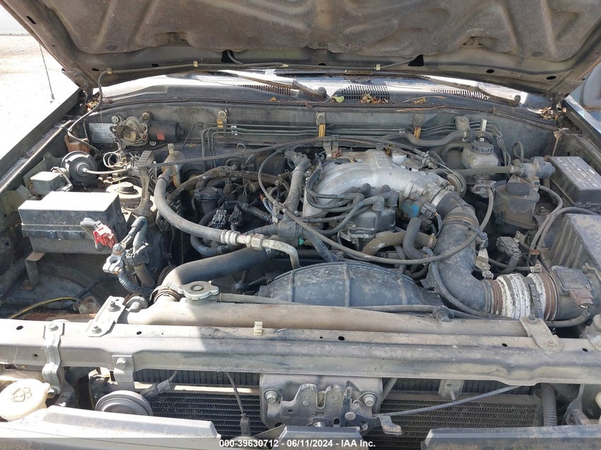 1997 Nissan Pathfinder Le/Xe VIN: JN8AR05S4VW116282 Lot: 39630712