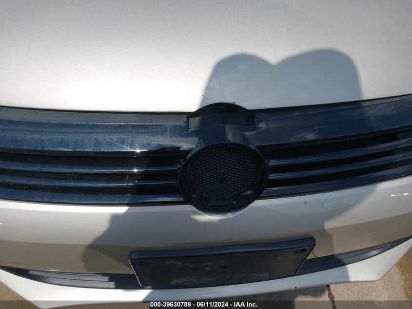 2012 Volkswagen Jetta 2.5L Se VIN: 3VWDX7AJ7CM468092 Lot: 39630789