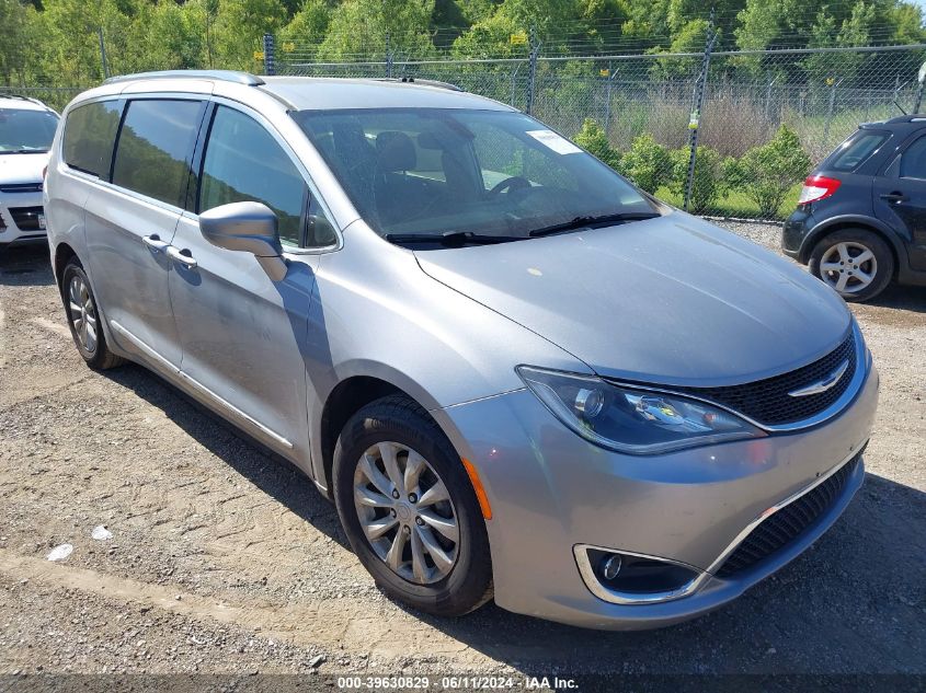 2018 Chrysler Pacifica Touring L VIN: 2C4RC1BG4JR119420 Lot: 39630829