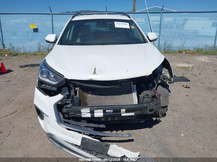 2017 Hyundai Santa Fe Limited VIN: KM8SNDHF9HU239301 Lot: 39630908