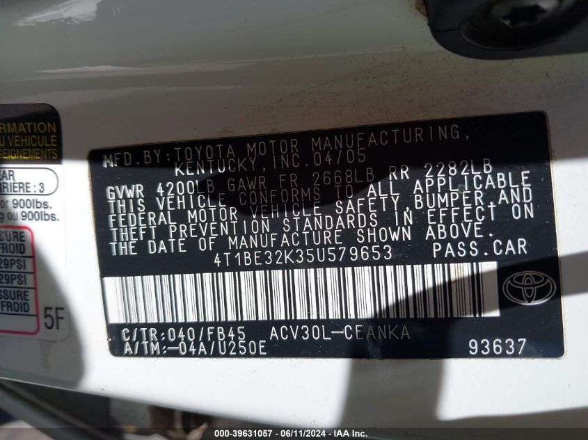 2005 Toyota Camry Le VIN: 4Z1BE32K35U579653 Lot: 39631057