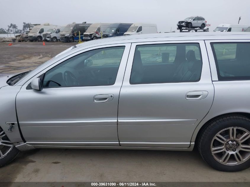 2006 Volvo V70 2.4 VIN: YV1SW640262540252 Lot: 39631090