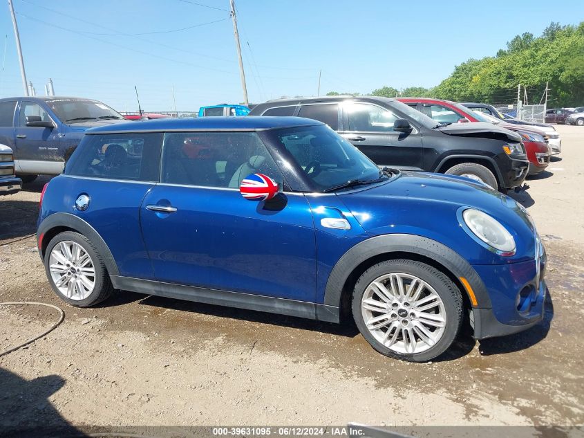 2014 Mini Hardtop Cooper S VIN: WMWXM7C52ET925725 Lot: 39631095