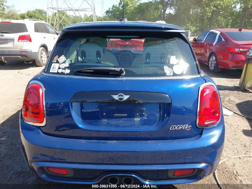 2014 Mini Hardtop Cooper S VIN: WMWXM7C52ET925725 Lot: 39631095