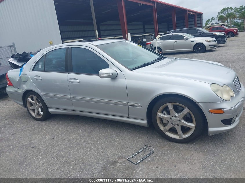 2007 Mercedes-Benz C 230 Sport VIN: WDBRF52H37F914657 Lot: 39631173