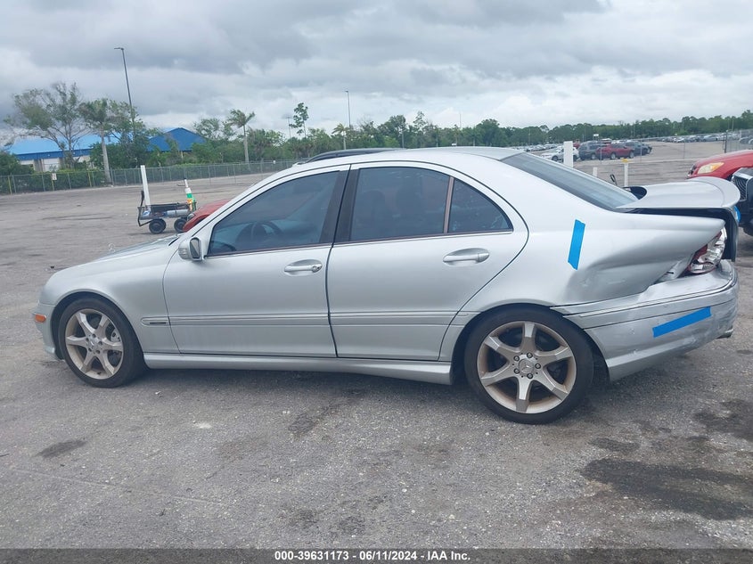 2007 Mercedes-Benz C 230 Sport VIN: WDBRF52H37F914657 Lot: 39631173