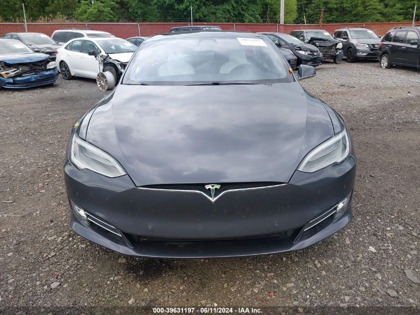 2018 Tesla Model S 100D/75D/P100D VIN: 5YJSA1E27JF282114 Lot: 39631197