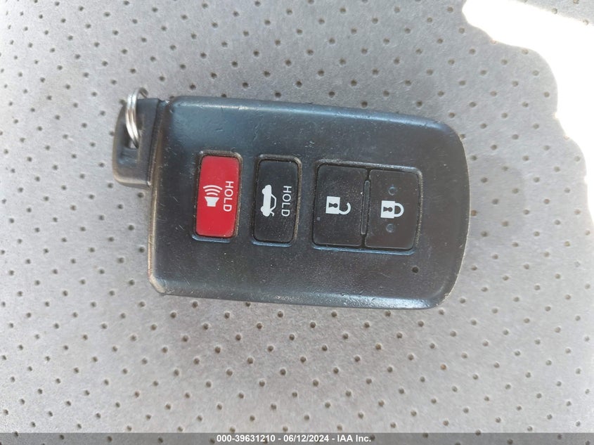 2013 Toyota Camry Hybrid Xle VIN: 4T1BD1FKXDU086245 Lot: 39631210